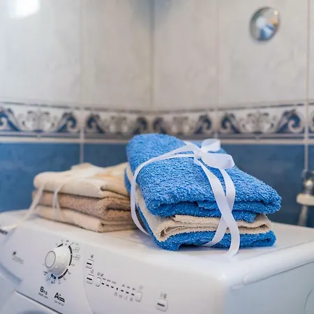 Apartament Mare *